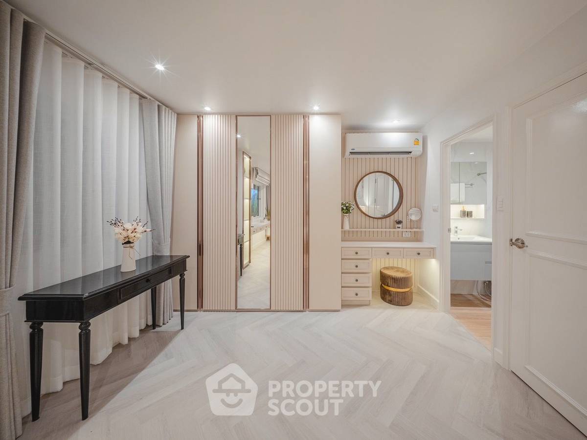 picture 2-BR 86 Sqm, Fortune Condotown Condo, 13th Floor (ID 2022034) - 10/18