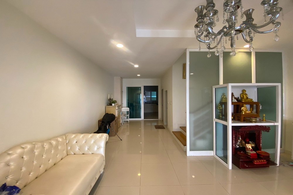 รูป 🔥 เช่าด่วน !!🔥 Baan Klang Krung Sathorn, 4 ห้องนอน, 3 ห้องน้ำ, 3 ชั้น, ห้องหายาก !! Code C20260600030 แต่งครบ, พร้อมเข้าอยู่ 📣📣 - รูปที่ 9/9