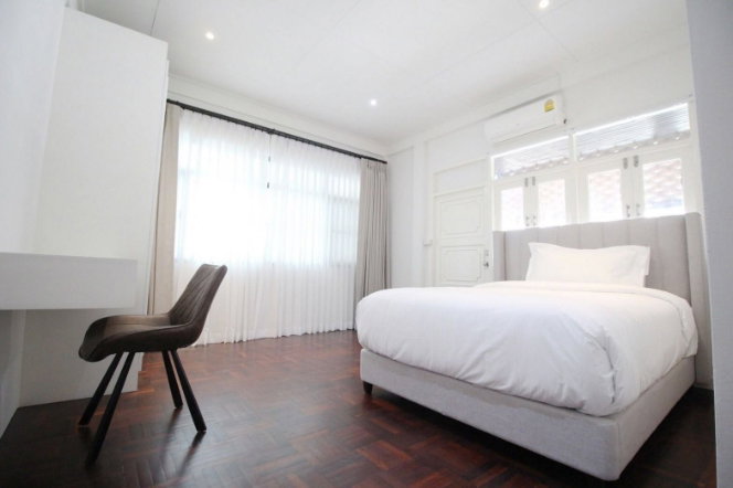 รูป HR3562ให้เช่าบ้านเดี่ยวหรู 2 ชั้น 100 ตร.ว. ลาดพร้าว 35 ตกแต่งใหม่เอี่ยม แกะกล่อง! สเปก 6 นอน 7 น้ำ จอดรถจุกๆ 8 คัน ใกล้ MRT ภาวนา/ลาดพร้าว - รูปที่ 7/10
