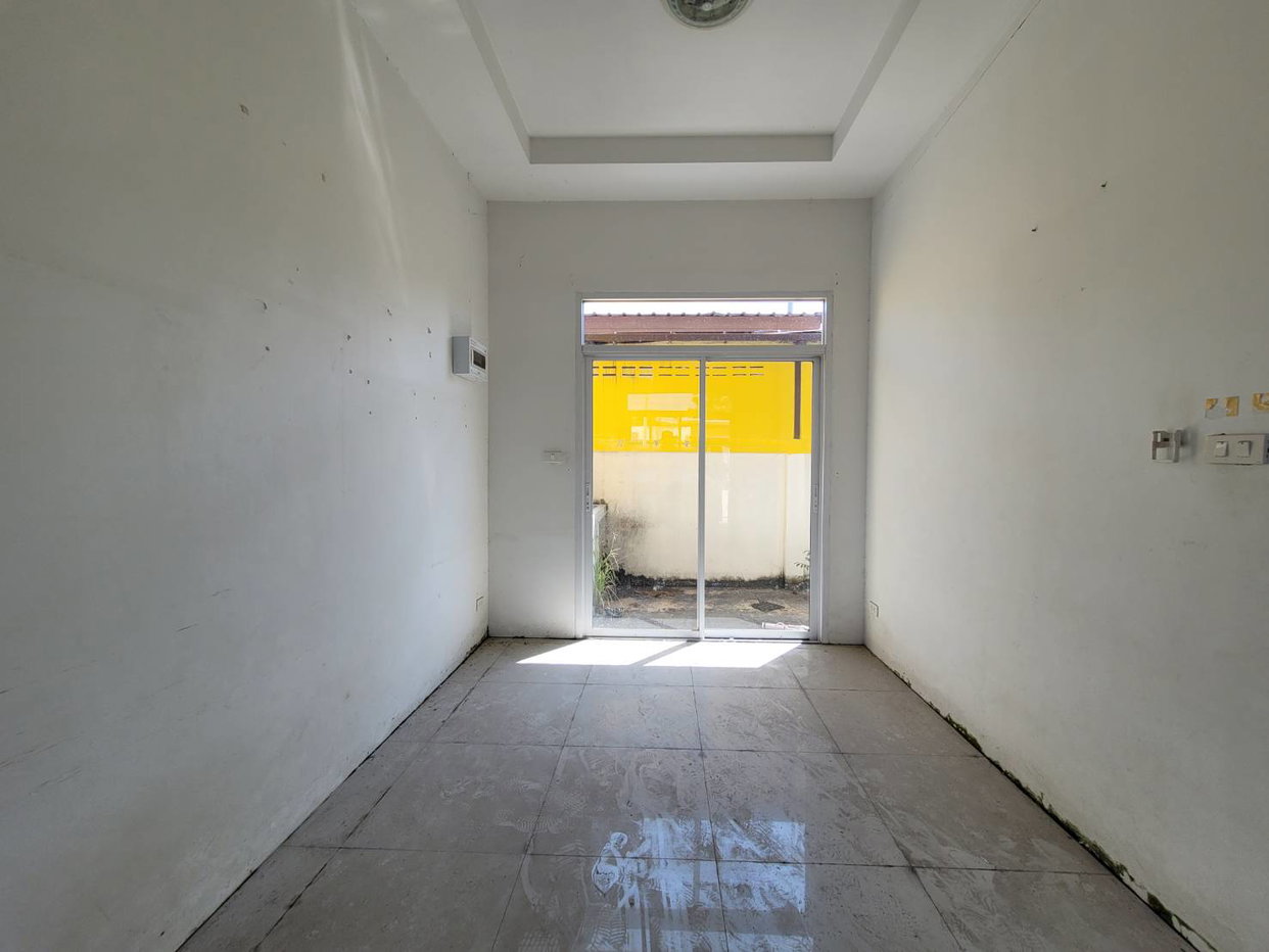 picture TOWN HOUSE 16.5 Sq.w. Pluak Daeng Rayong for 1.1M - 4/4