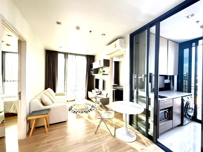 Condos for rent : 𝐂𝐨𝐧𝐝𝐨 𝐓𝐡𝐞 𝐋𝐢𝐧𝐞 𝐏𝐡𝐚𝐡𝐨𝐥 - 𝐏𝐫𝐚𝐝𝐢𝐩𝐡𝐚𝐭