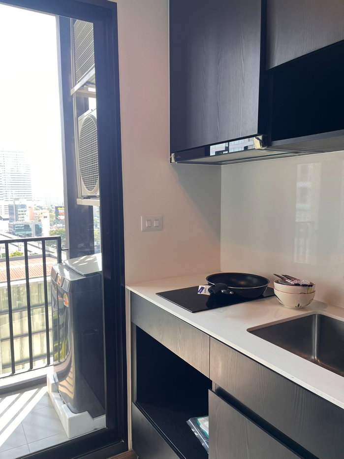 picture For Rent | NUE District R9 | Beautiful Built-in | 1 Bed | 30 sqm | Walk to MRT Rama 9 - 9/9