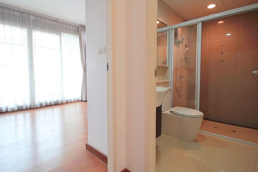 รูป บ้านกลางเมือง สาทร - ตากสิน 2  หน้าสวน สภาพดี ราคาทุน   - รูปที่ 16/19