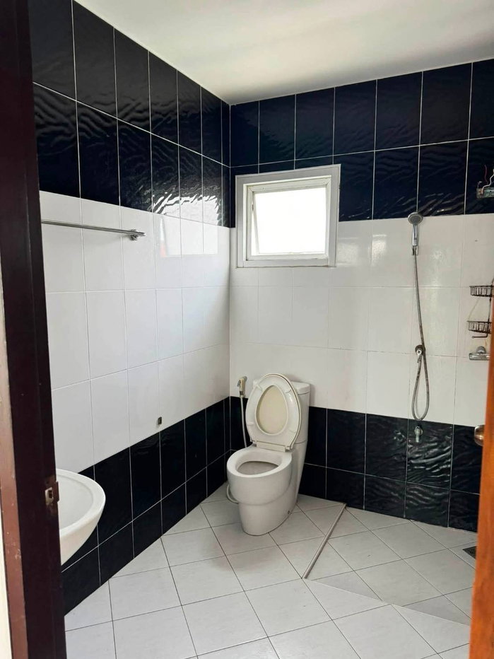 รูป ขายบ้านเดี่ยว 3 ห้องนอน 3 ห้องน้ำ ในหมู่บ้านอรสิริน 14 สันทราย หลัง ม.แม่โจ้ เชียงใหม่ (H504) T.0946511456 - รูปที่ 8/10