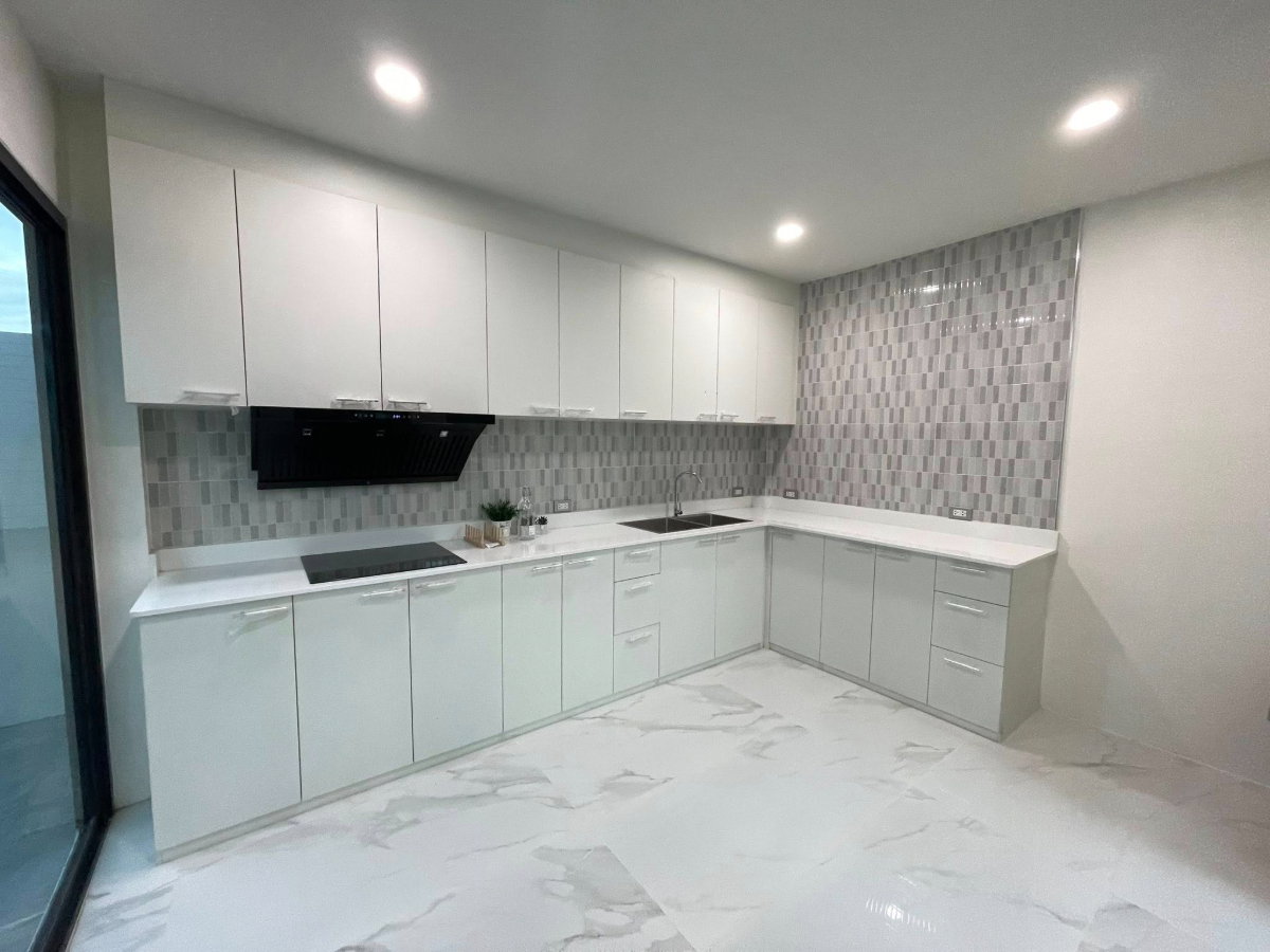 รูป ขายบ้านเดี่ยว ตกแต่งใหม่ พร้อมอยู่ 320 ตร.ม. 3 ห้องนอน นวมินทร์ 127 เขตบึงกุ่ม กรุงเทพ - รูปที่ 5/11