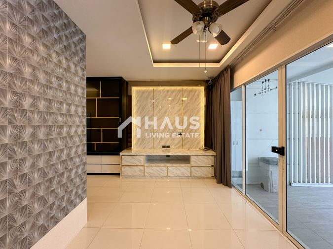 3-bed townhouse for sale, 180 sqm, 21 sq wah, Baan Klang Krung The Royal Vienna Ratchavipha - Ratchadaphisek