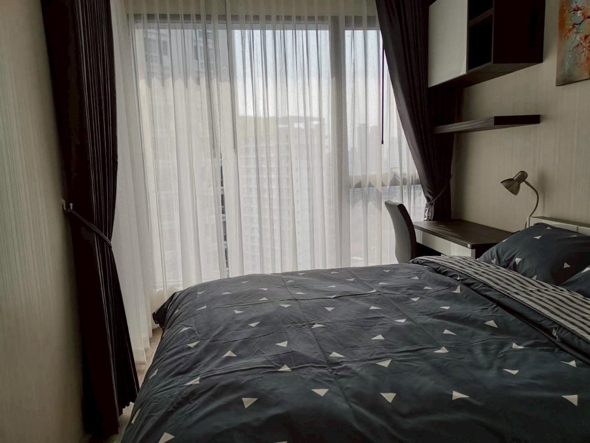 รูป Ideo Mobi Asoke | 1 ห้องนอน 35.5 ตร.ม. ชั้น 21 | เช่าเพียง 23,000 บาท/เดือน | ฟรีแม่บ้านเดือนละ 1 ครั้ง - รูปที่ 4/10