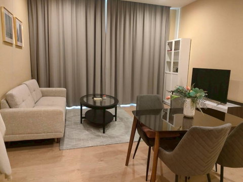FOR RENT ： Noble BE 19🔥PRICE 🔥 33,000 BAHT/Month 🔥line :@190evxgl