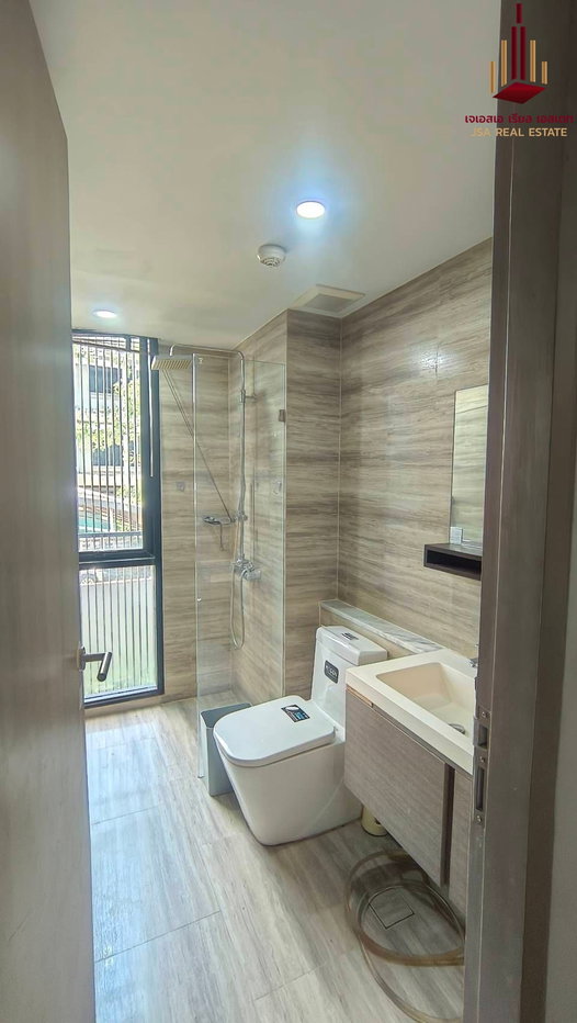 picture ✨ For Sale: Fynn Aree Condo ✨   💰 Only 4,900,000 THB - 7/7