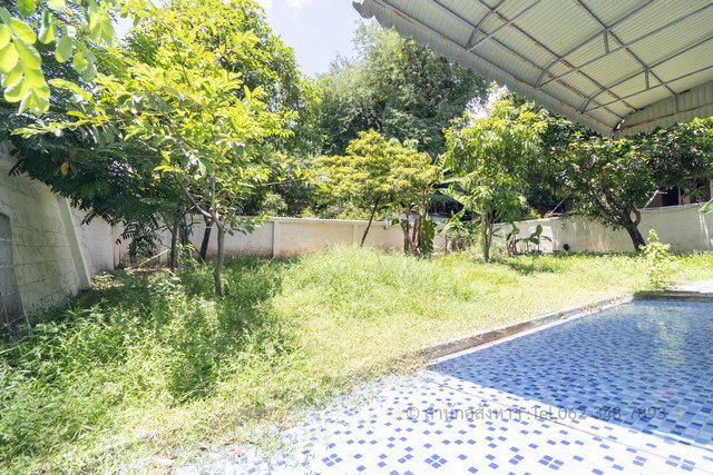 รูป [ขาย] บ้านเดี่ยวเมืองเอก โครงการ 4 ซอยเอกรัตน์ 1 ใกล้ ม.รังสิต 162 ตร.ว. ทำเลดี พื้นที่กว้าง โครงสร้างเป๊ะ รีโนเวทได้ตามใจคุณ! - รูปที่ 17/18