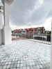 listing thumbnail image 12