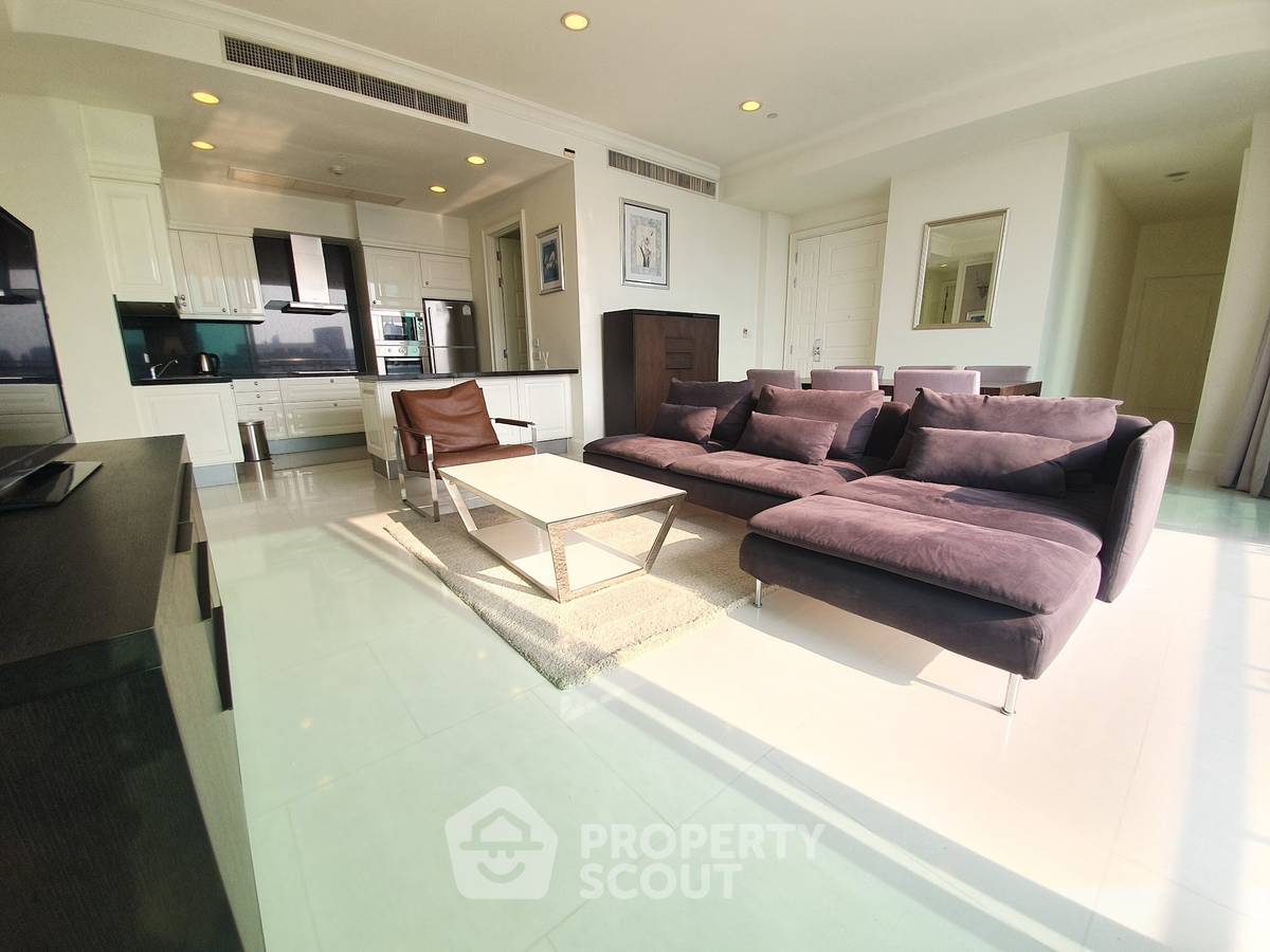 รูป คอนโดให้เช่า 3 ห้องนอน Royce Private Residences ใกล้ MRT สุขุมวิท (ID 2066311) - รูปที่ 2/12