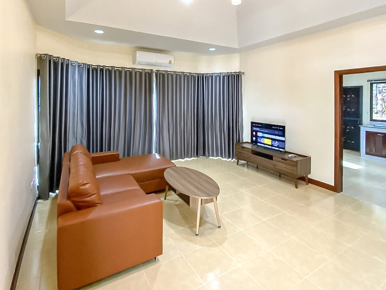 รูป Single Storey House for Sale Nong Pla Lai East Pattaya 3 Bedroom - รูปที่ 1/10