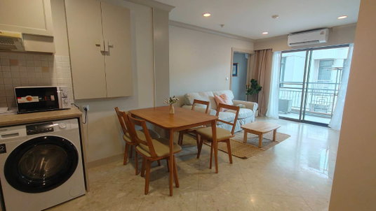 รูปภาพ **🔥 Spacious Condo in the Heart of Silom! Green Point Silom | 2 Bedrooms | 61 sq.m. | Only THB 30,000/Month**
