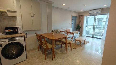 **🔥 Spacious Condo in the Heart of Silom! Green Point Silom | 2 Bedrooms | 61 sq.m. | Only THB 30,000/Month**