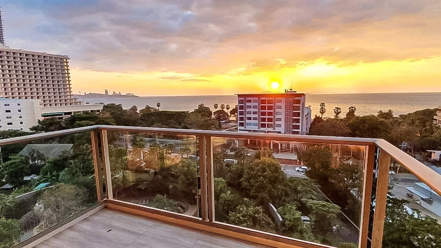 picture The Riviera Wongamat Condo for Rent 1Bedroom Sea View - 9/10