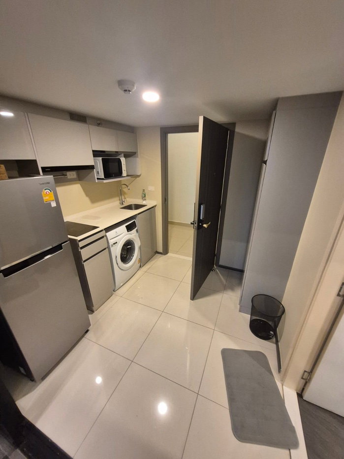 รูป 🔥 Knightsbridge Space Rama 9 ห้องสวยวิวสูงใจกลางพระราม 9 เพียง 22,000 บาท ✨ 1 ห้องนอน 35 ตร.ม. ชั้น 26 ใกล้ MRT พระราม 9 พร้อมเข้าอยู่ 🏙️ - รูปที่ 2/7