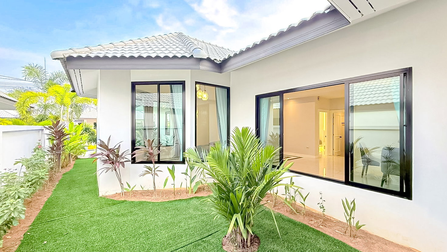picture Luxury Pool Villa for Sale Thung Klom Tan Man East Pattaya - 11/12