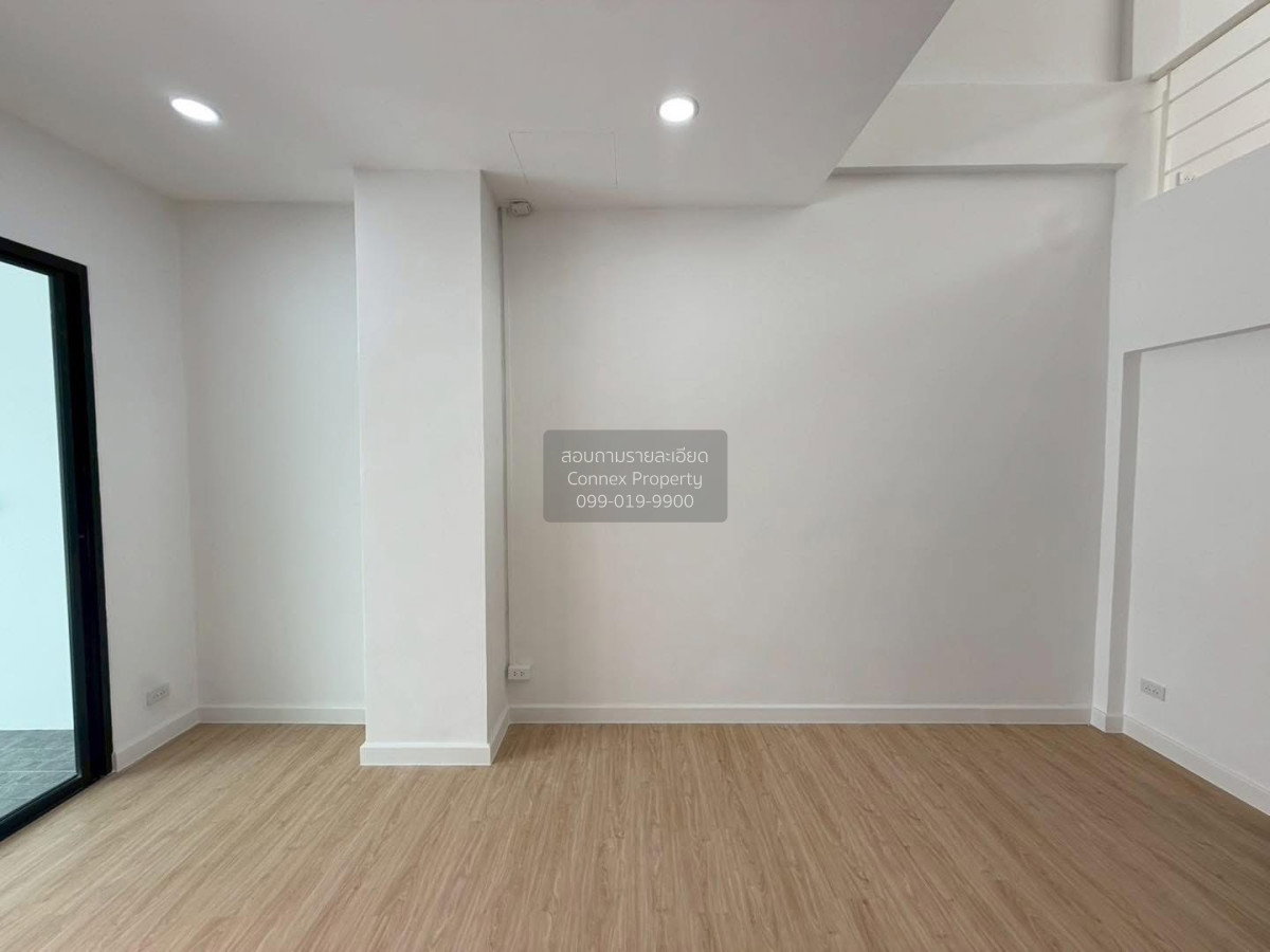 รูป ขายทาวน์เฮ้าส์/ทาวน์โฮม  บ้าน สรานนท์ รีโนเวทใหม่ ปากเกร็ด ปากเกร็ด นนทบุรี CX-161842 ✅ ทักไลน์ @connexproperty ตอบทันที ทีมงานมืออาชีพ ✅ - รูปที่ 8/12