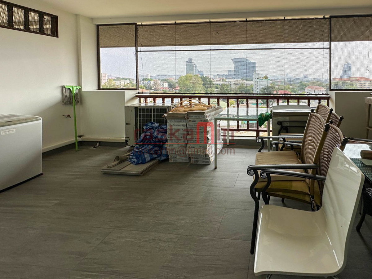 picture 🌊 Spacious Studio Condo for Sale in Wongamat | Foreign Ownership - 8/17