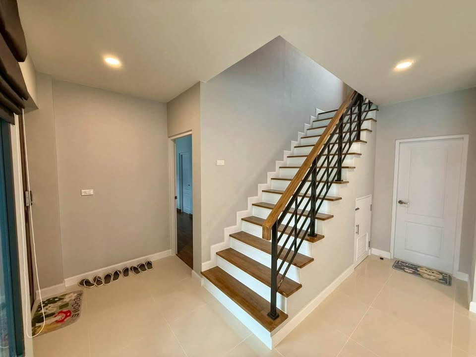 รูป HR3566ให้เช่าบ้านเดี่ยวหรูหลังใหญ่ 85 ตร.ว. CENTRO วิภาวดี ใกล้สนามบินดอนเมือง & รร.นานาชาติ Harrow บ้านใหม่พร้อมอยู่ มีห้องแม่บ้าน + EV Charger  - รูปที่ 46/46