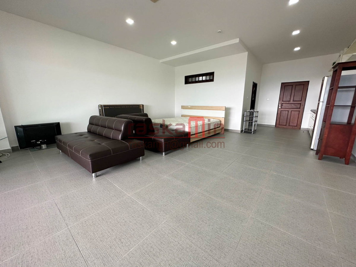 picture 🌊 Spacious Studio Condo for Sale in Wongamat | Foreign Ownership - 2/17