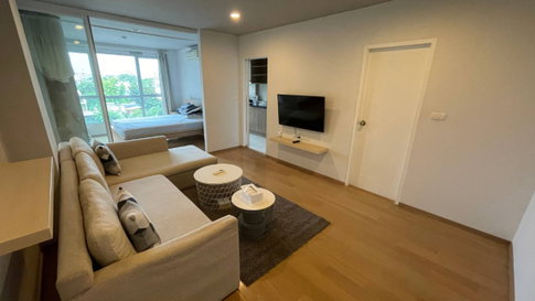 Value 1BR Condo at Hive Sukhumvit 65 near BTS Ekkamai & Phra Khanong - U1181760