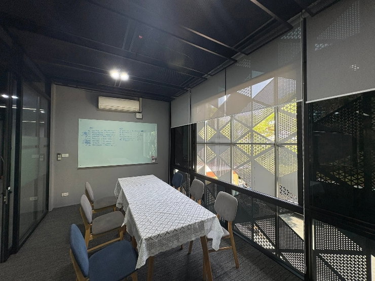 picture ðĢðĢFor rent Garden Office & Waterfront Space 3-stories Sukhumvit 105 (Typing 0974164645, Line: JKJK4645 instead of clicking the blue/green button) - 21/37