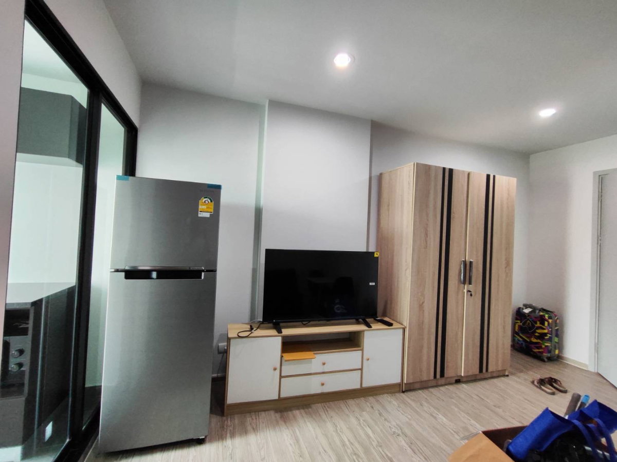 picture Rye condo Hua Mak / Steps from  Hua Mak Station - 3/9