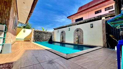 Houses for sale Nong Prue, Chonburi : Private pool villa for sale in Pattaya, Soi Pornprapha Nimit, Nong Prue, Bang Lamung, Chonburi.