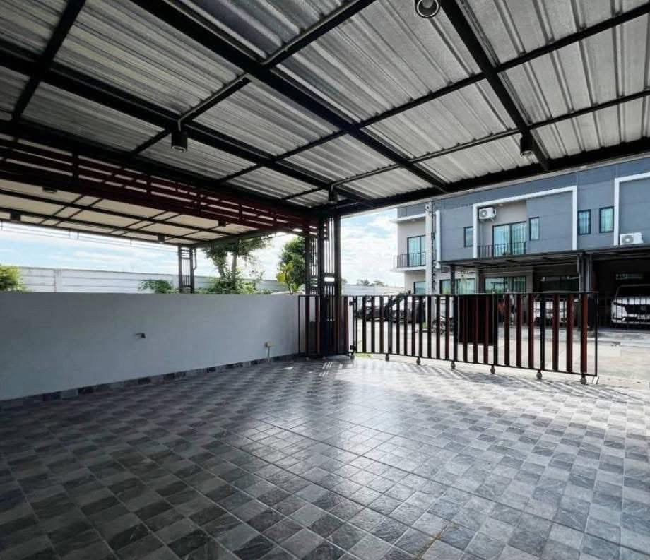 รูป 🏡✨ ทาวน์โฮมให้เช่า เดอะคัลเลอร์ บางนา–วงแหวน 3  3 ห้องนอน 2 ห้องน้ำ ใกล้ Mega Bangna ✨เลี้ยงสัตว์ได้ 🐶🐱 - รูปที่ 2/15