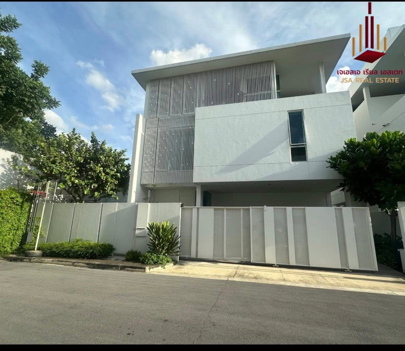Houses for sale : ✨ For Sale : VIVE Ekkamai - Ramintra ✨  💰 Only 45,000,000 THB