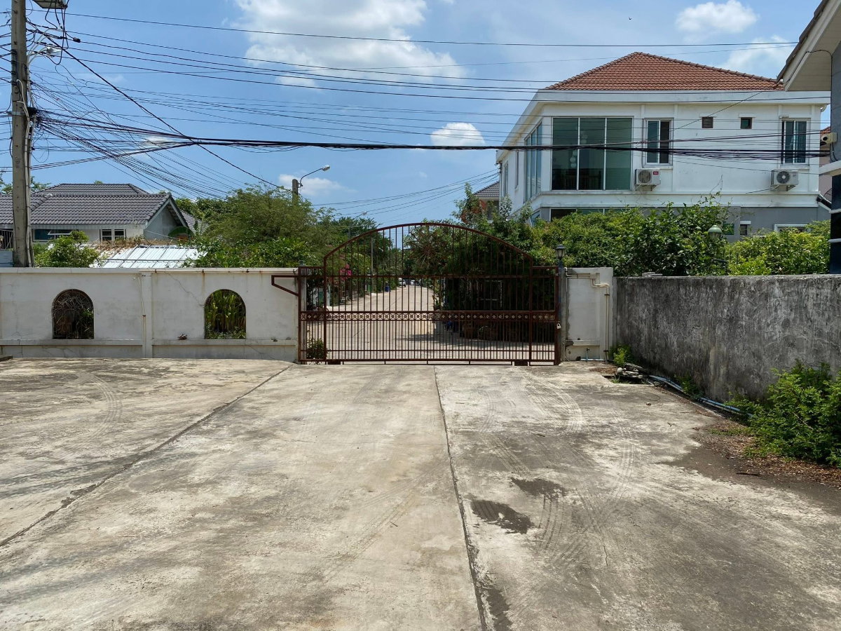 picture For rent Warehouse with House area 3 Rai usage 1,600 sq.m. at Sai2 - 1/12