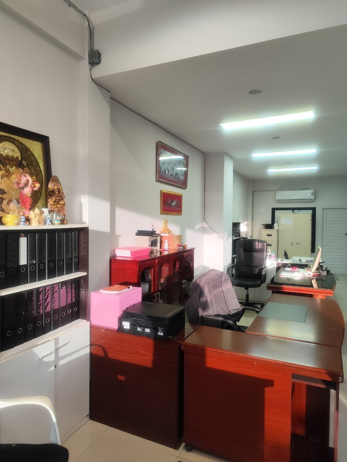 picture For sales: 3-storey commercial building, 2 bedrooms, 4 bathrooms Phuket (Thalang) - 4/11