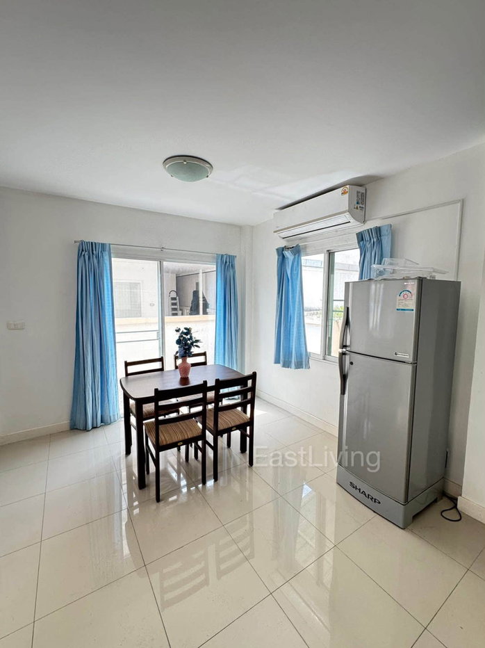 รูป ให้เช่าบ้านเดี่ยว ม.กรีนพาร์ควิลเลจ จอมเทียน พัทยา - รูปที่ 2/12