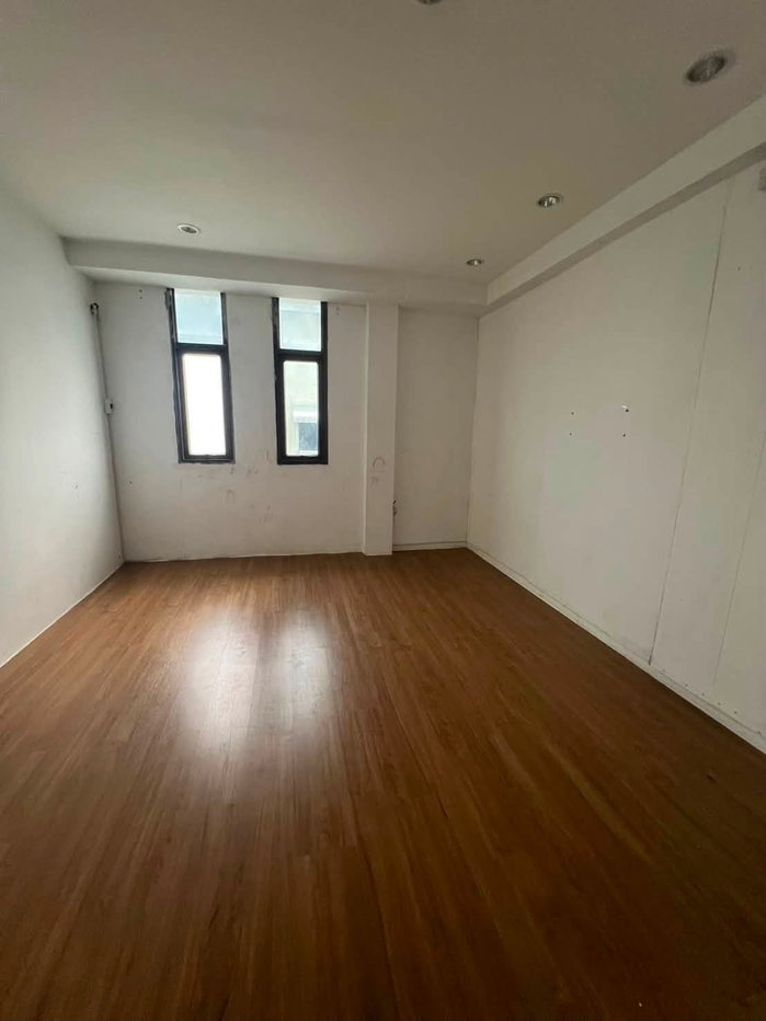 รูป HR3568ให้เช่าตึกแถวหลังมุม 2 คูหาทุบทะลุ 450 ตร.ม. ติดถนนใหญ่อ่อนนุช เดิน 350 เมตรถึง MRT ศรีนุช จอดรถได้ฟรี 3 คัน  - รูปที่ 3/19