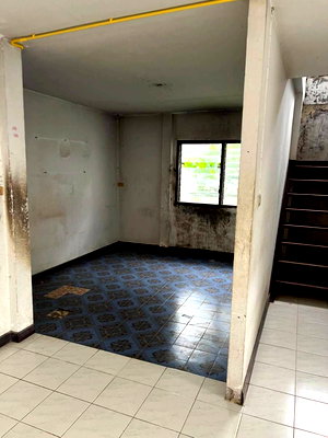 บ้านเดี่ยว นิคมอุตสาหกรรมบางพลี : บ้านเดี่ยววโรชา 5 ที่ดินขนาดใหญ่ 107 ตร.วา ทำเลดี ใกล้นิคมอุตสาหกรรมบางพลี แค่ 10 นาทีถึงถนน บางนา-ตราดและสุขุมวิท