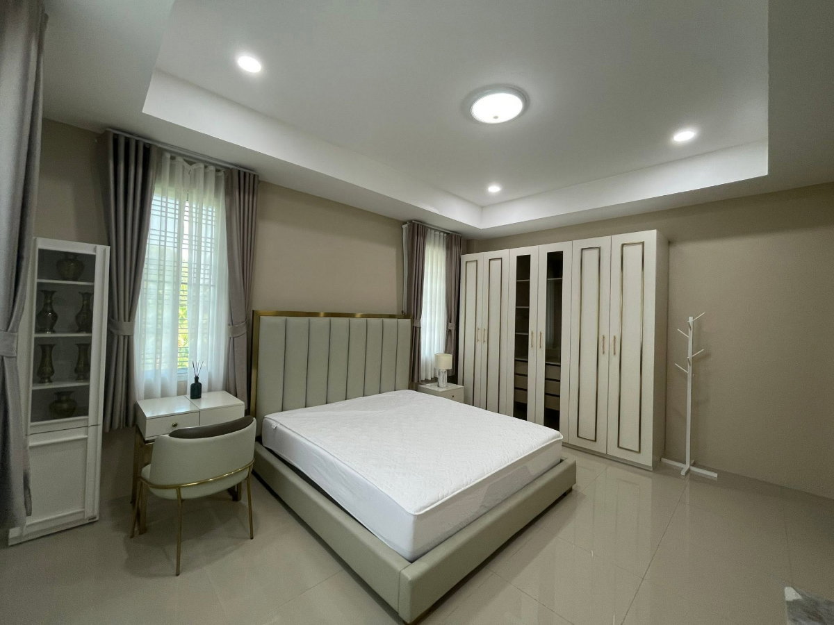 รูป HR3560ขายหรือเช่าบ้านสวนหรู 1 ไร่ "บ้านสวนเนรมิตร ออเงิน-รามอินทรา" มีสระว่ายน้ำส่วนตัว ที่ดินเหลือครึ่งไร่ สร้างออฟฟิศเพิ่มได้ ฮวงจุ้ยดีเยี่ยม - รูปที่ 3/24