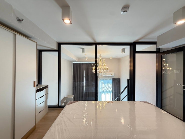 รูป ห้องใหม่ ห้องใหญ่ 2 ชั้น คอนโด ไอดีโอ พระราม9-อโศก - รูปที่ 17/19