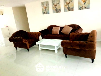 Condos for rent : Pet-Friendly 3-BR 250 Sqm Condo At Regent On The Park 1, 400m To BTS Phrom Phong (ID 1708625)