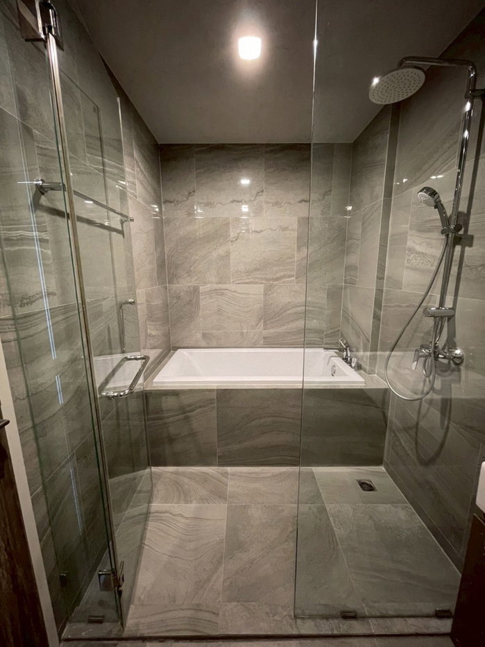 รูป 🔥 IDEO Q Sukhumvit 36 เพียง 43,000 บาท ✨ 1 Bedroom Plus 47 ตร.ม. ชั้น 35 ใกล้ BTS ทองหล่อ พร้อมเข้าอยู่ 🏙️ - รูปที่ 10/12