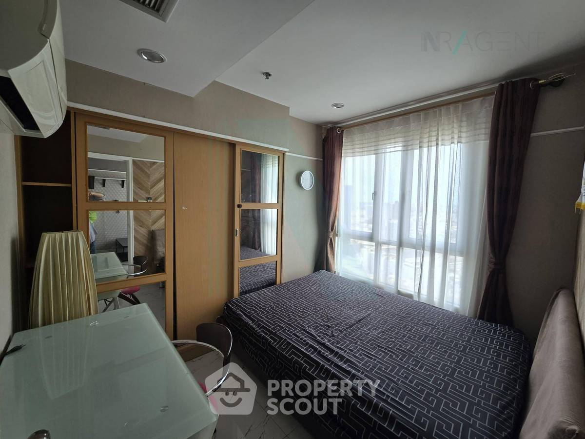 picture 2-BR Condo On 34th Floor, Lumpini Place Water Cliff, Chong Nonsi (ID 3044760) - 1/10