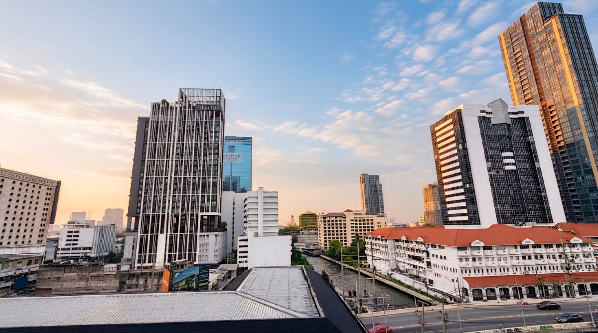 รูป ให้เช่าคอนโด Thru Thong Lor 36 ตร.ม. ชั้น 8 ใกล้ทองหล่อและ รพ.กรุงเทพ เหมาะสำหรับ Expats / Digital Nomad - รูปที่ 5/19