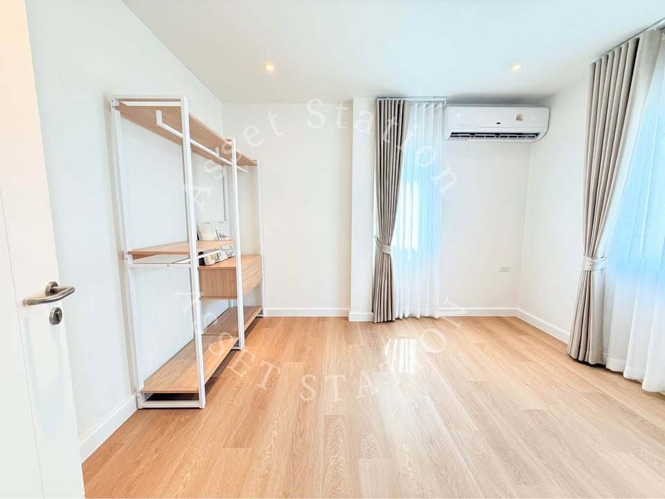 รูป ให้เช่า!! ทาวน์เฮาส์  3 ชั้น 🏡 Lumpini Town Place Ratchayothin–Sena  เฟอร์ครบ แต่งสวย🛋️ ใกล้ BTS รัชโยธิน🚊  - รูปที่ 13/16