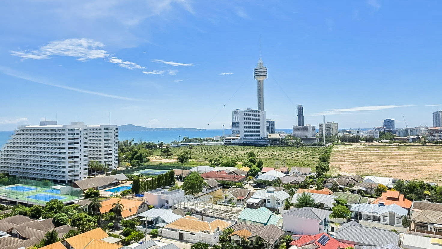 รูป View Talay 5D Jomtien Sea View Condo for Sale - รูปที่ 12/12