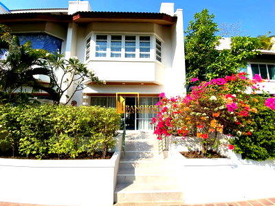 ทาวน์โฮม กรุงเทพมหานคร : The Natural Place | Modern 4 Bed Townhouse in Sukhumvit 31 - BR49092TH
