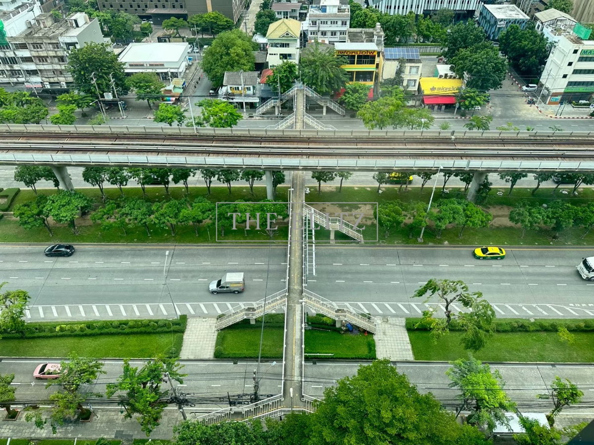 picture ✨ Your Private Resort Oasis - Premium Condo for Rent near Sathorn-Taksin ✨ - 3/12