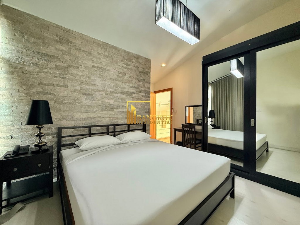 picture Spacious 3 Bed Duplex Serviced Apartment in Sukhumvit 33 - BR30442SA - 20/38