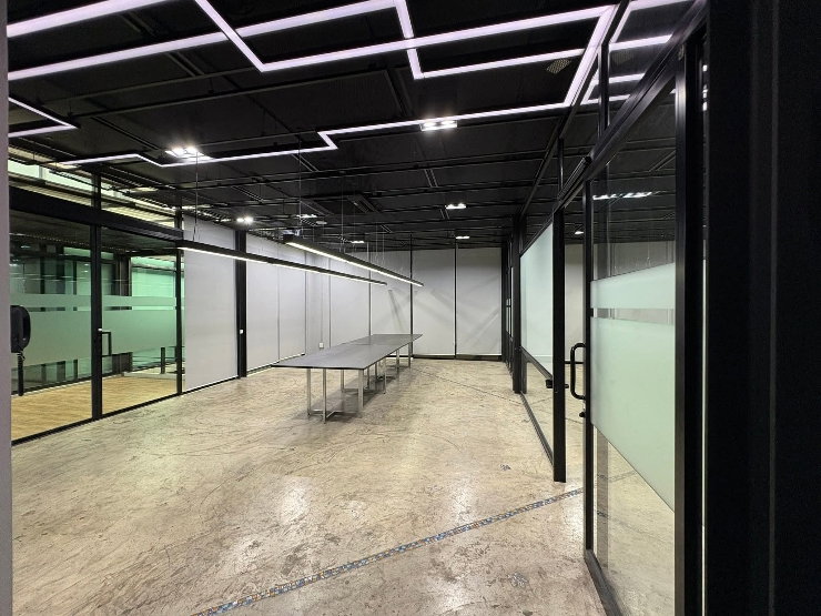 picture ðĢðĢFor rent Garden Office & Waterfront Space 3-stories Sukhumvit 105 (Typing 0974164645, Line: JKJK4645 instead of clicking the blue/green button) - 23/37