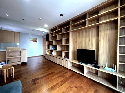Condos for rent : For Rent — Villa Rachatewi  Beautifully Decorated 1 Bed, 1 Bath Condo  56 sq.m. | East-facing with great view Fully furnished and move-in ready